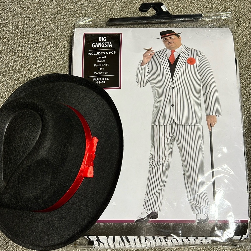 Big gangsta Halloween costume